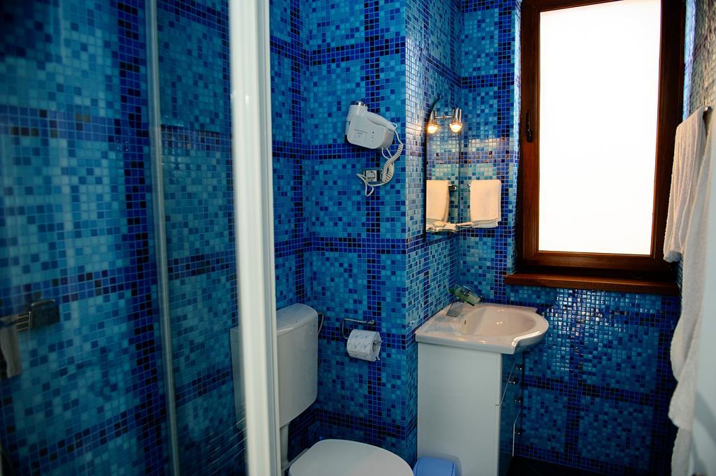 Vila Hd Hunedoara Oda fotoğraf